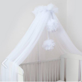 Szyfonowy baldachim do łóżeczka z pomponami Biały