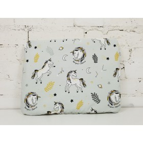 Poduszka Średniaka Jednorożce  30x40 cm